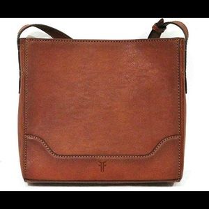 Frye Top Zip Messenger Crossbody 👜